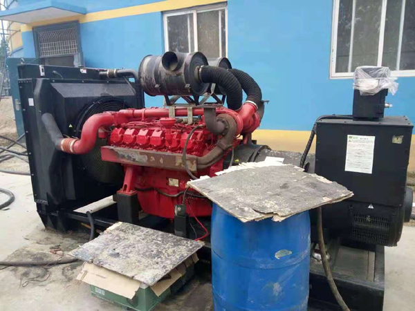 新宾关于柴油发电机组水箱污垢的产生与清理