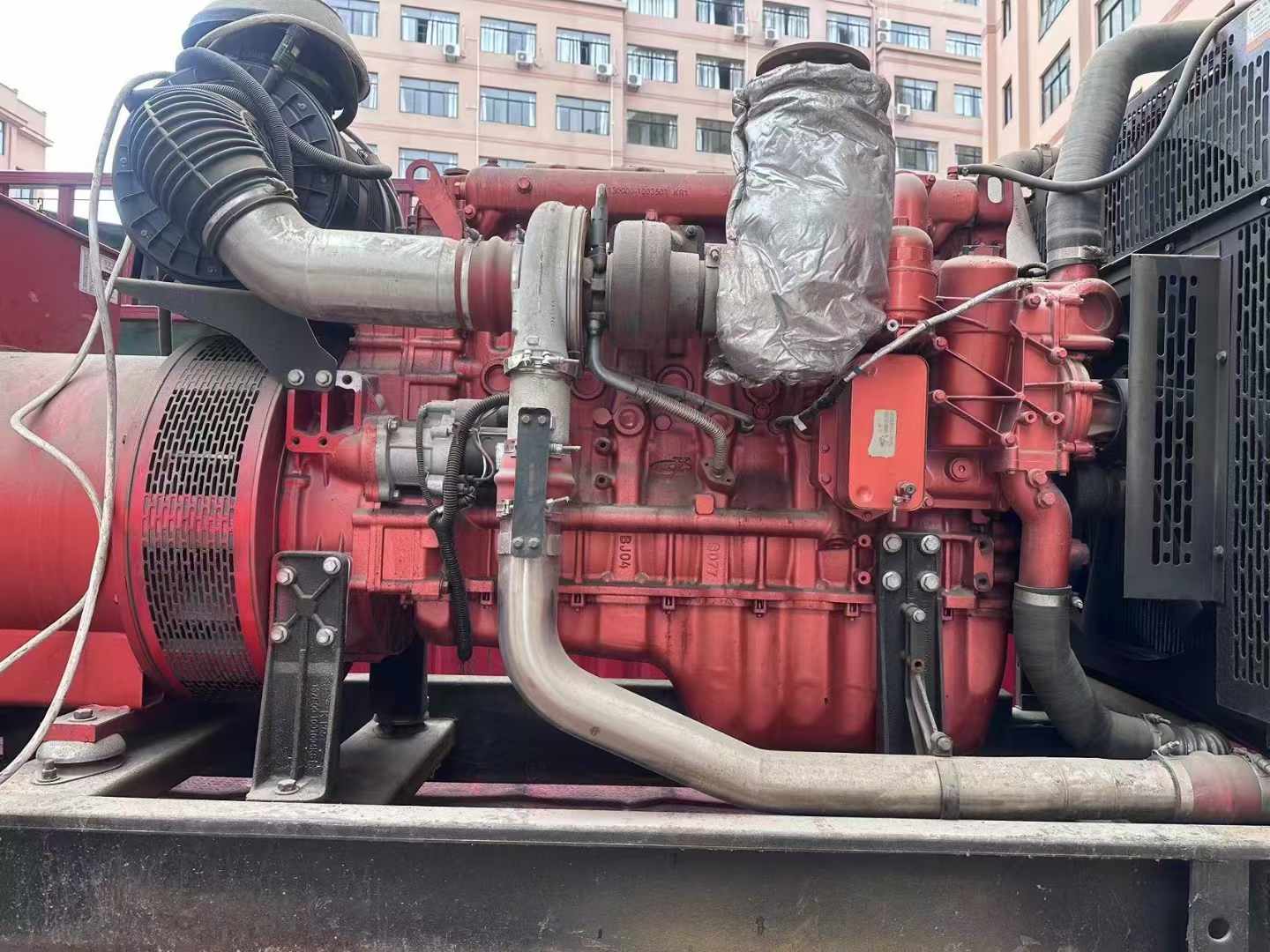 新宾如何选择适合 600kW 柴油发电机组的过载保护器？
