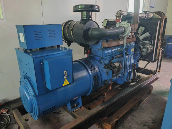 新宾100kW柴油发电机组使用多级机油有哪些优缺点？