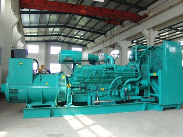 新宾影响800KW发电机组油耗的因素有哪些？